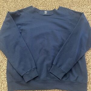 Cut-neck Crewneck
